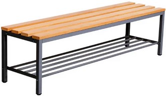 freistehende Sitzbank mit dunklem Gestell + Holzleisten